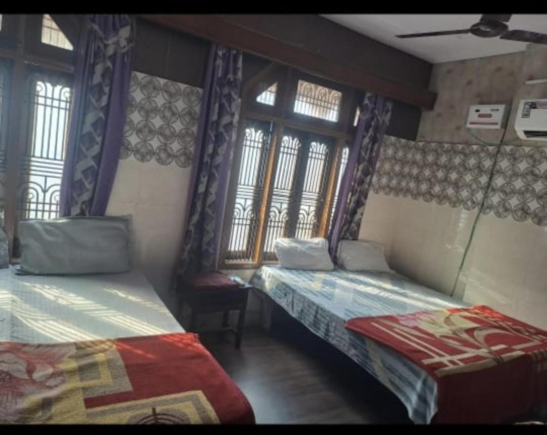 Kashi Annapurna Guest House Varanasi Quarto foto